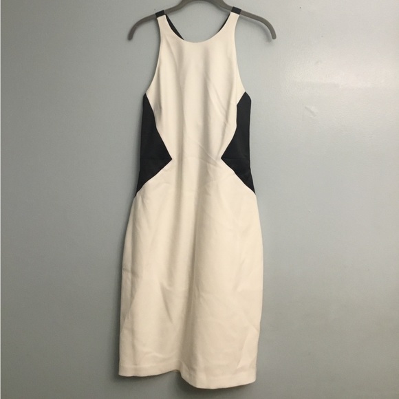 HALSTON EVENING DRESS - Picture 11 of 15